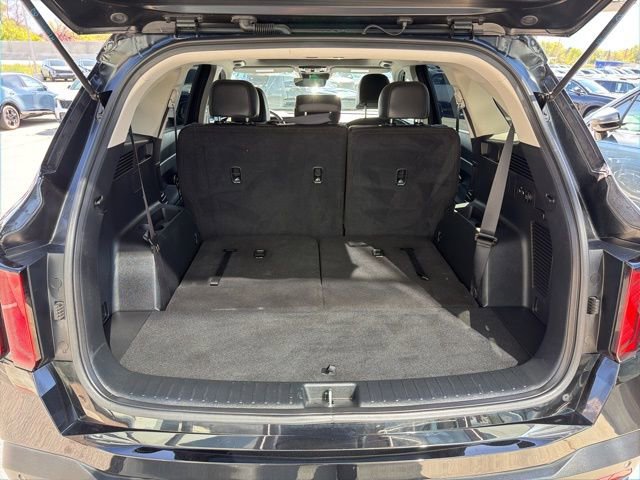 Certified 2025 Kia Sorento S w/ Panoramic Sunroof Package AWD/4WD image 29