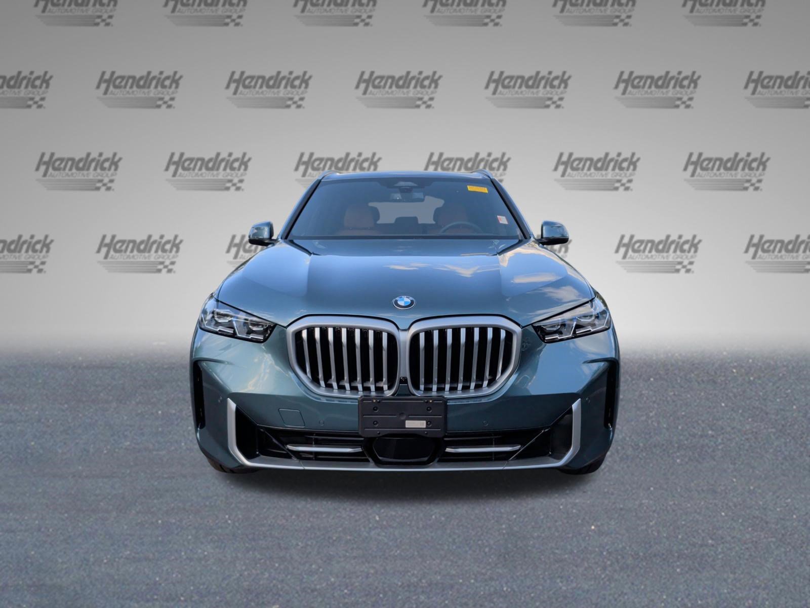 Used 2026 BMW X5 xDrive40i w/ Climate Comfort Package image 5