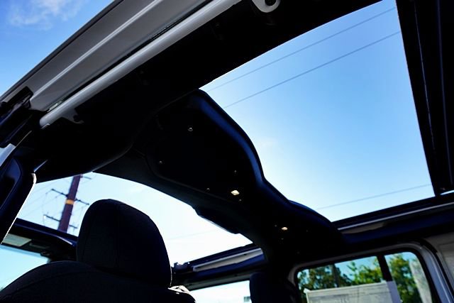 New 2026 Jeep Wrangler Unlimited Sport S image 16