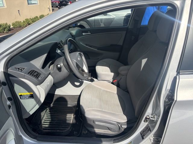 Used 2017 Hyundai Accent Value Edition image 5