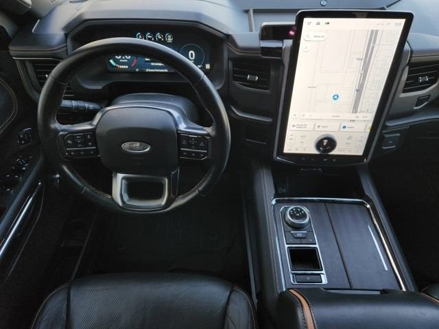 Used 2023 Ford Expedition Max Platinum RWD image 25