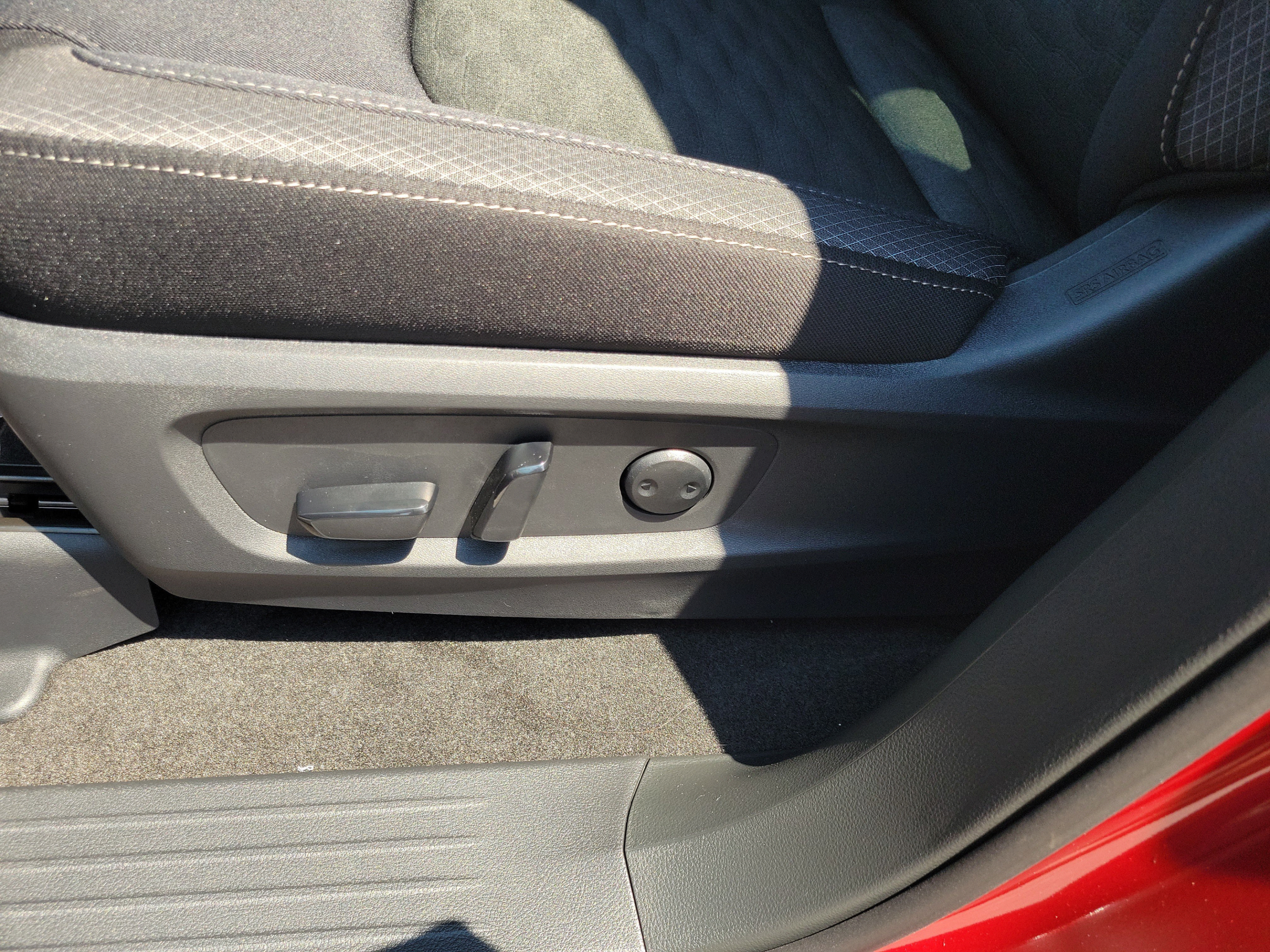 New 2026 Nissan Pathfinder SV w/ Cargo Package FWD image 18