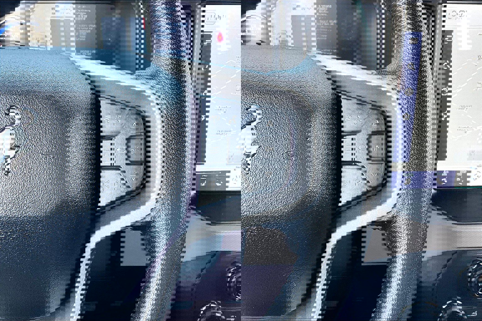 Used 2022 Ford Bronco Wildtrak image 23