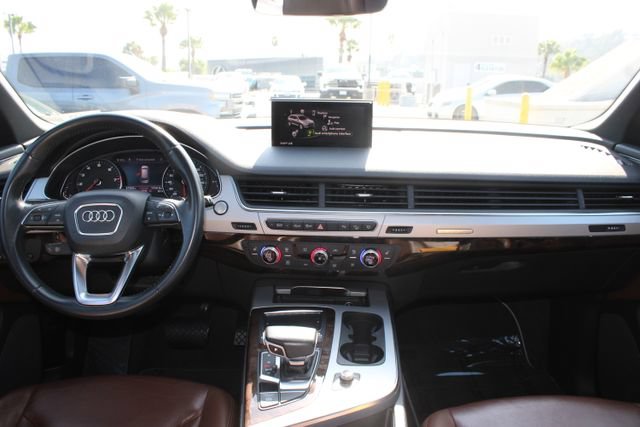 Used 2019 Audi Q7 2.0T Premium w/ Convenience Package AWD/4WD image 10