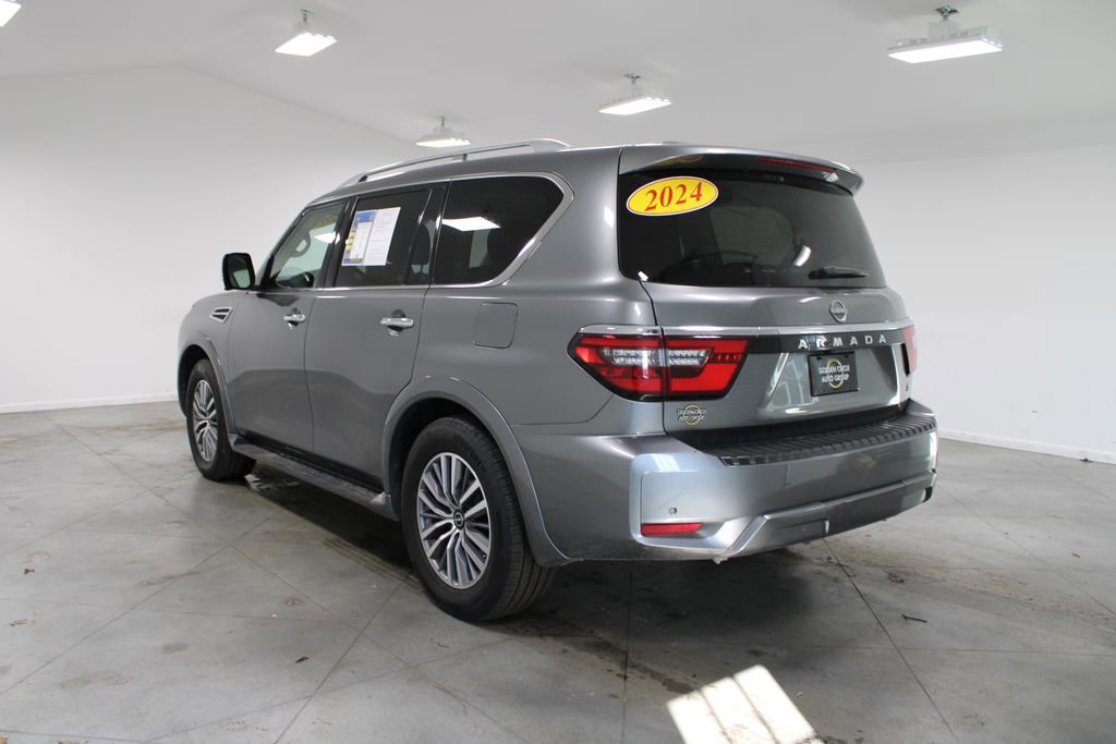 Used 2024 Nissan Armada SL image 8