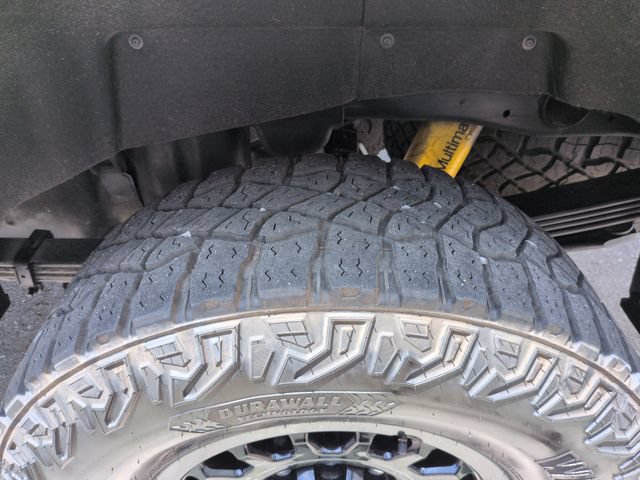 Used 2025 GMC Sierra 2500 AT4X w/ AT4X AEV Edition AWD/4WD image 32