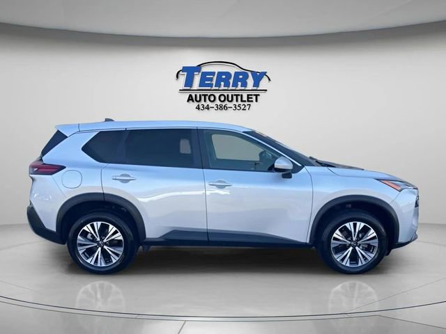 Used 2023 Nissan Rogue SV image 1