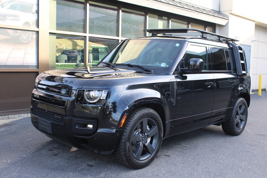 Used 2022 Land Rover Defender 110 X-Dynamic HSE image 2