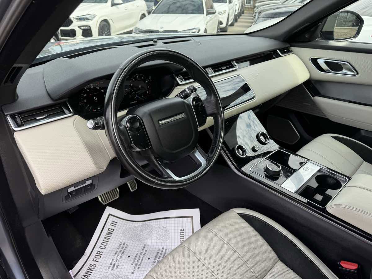 Used 2020 Land Rover Range Rover Velar R-Dynamic S image 10