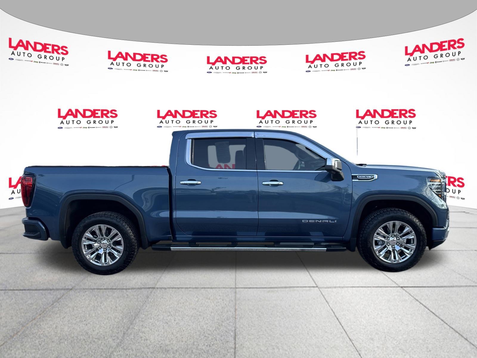 Used 2025 GMC Sierra 1500 Denali w/ Technology Package image 2