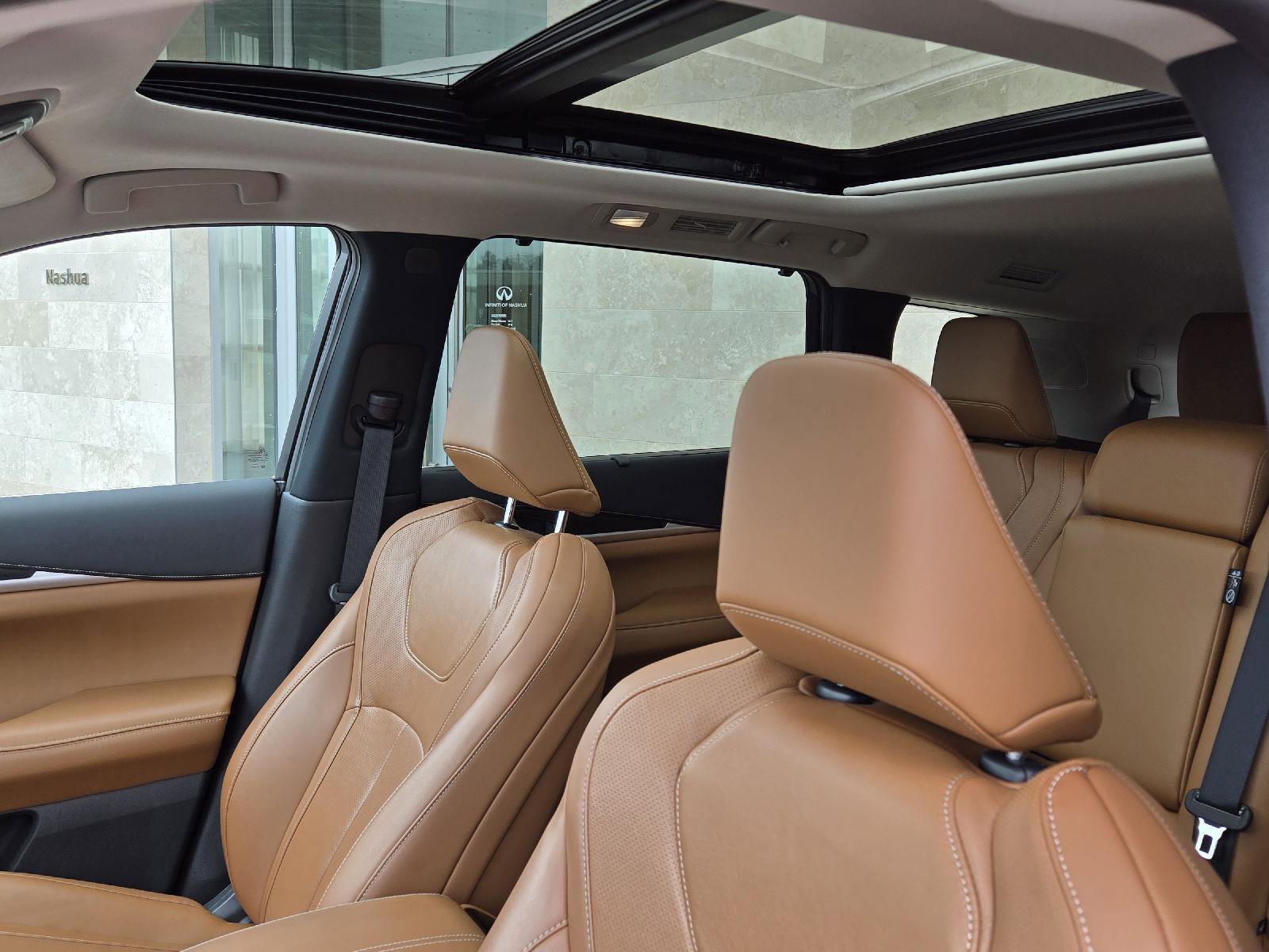 Certified 2023 INFINITI QX60 Sensory w/ Vision Package image 8