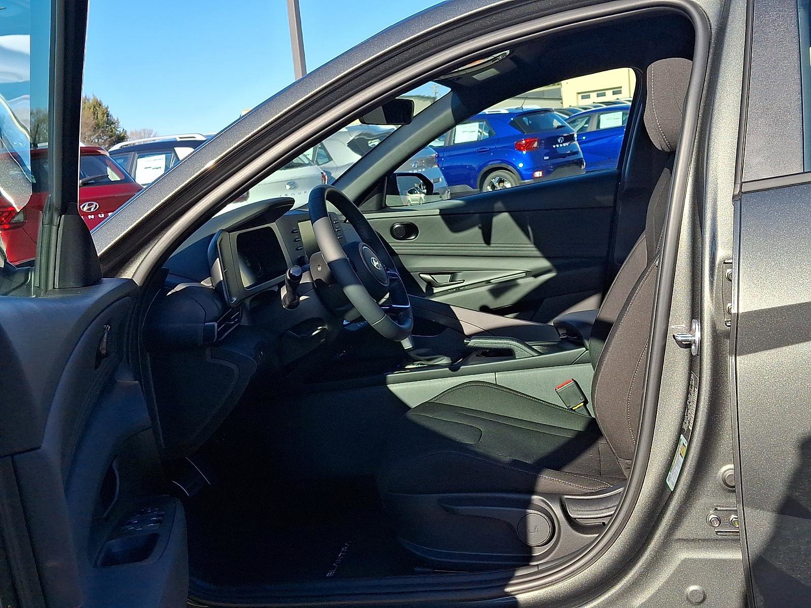 New 2026 Hyundai Elantra Sport image 9