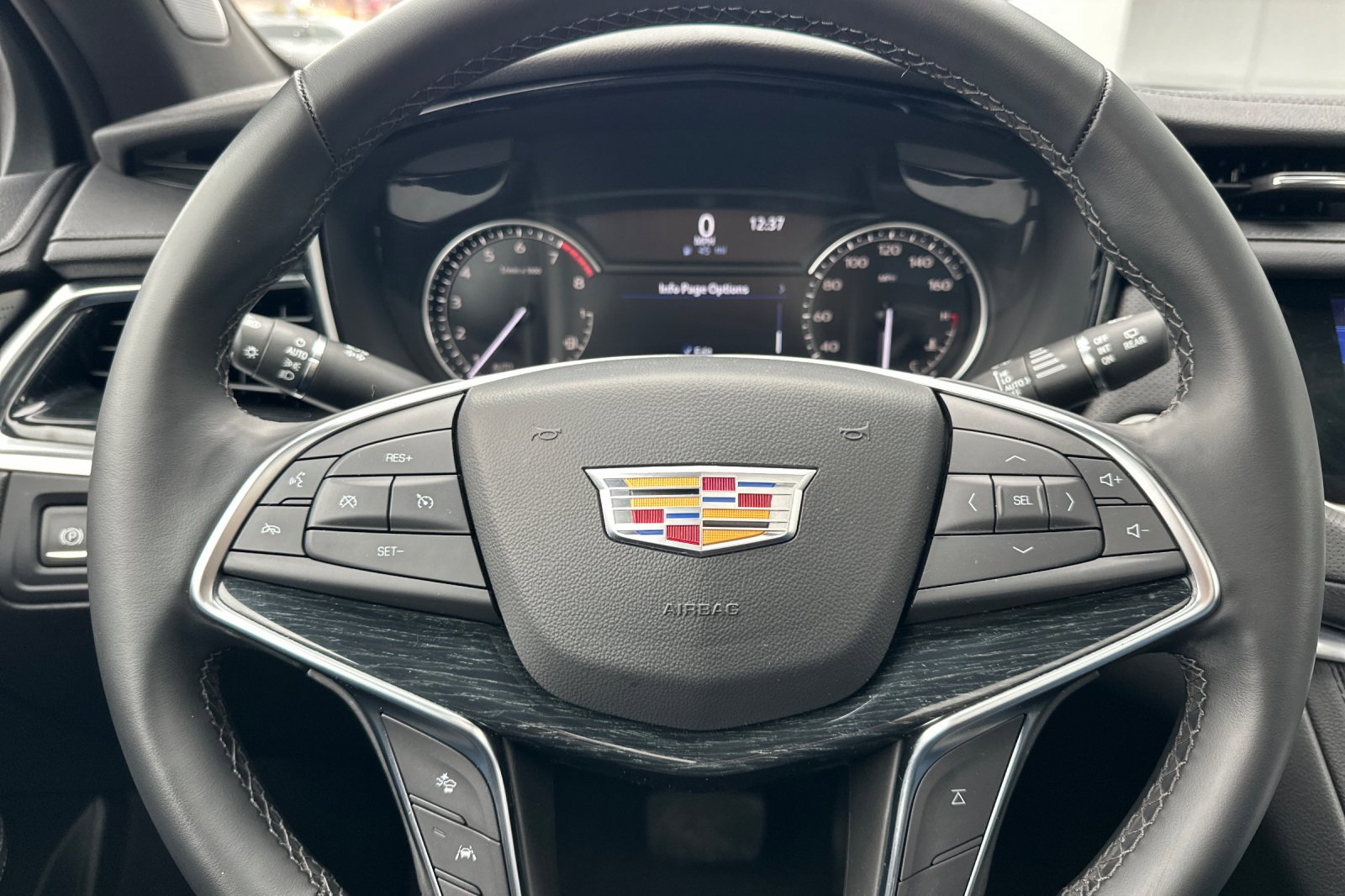 Certified 2025 Cadillac XT5 Premium Luxury image 24