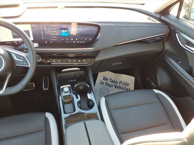 Used 2025 Buick Envision Sport Touring image 15