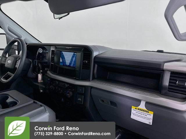 New 2026 Ford F250 XL w/ XL Chrome Package image 28