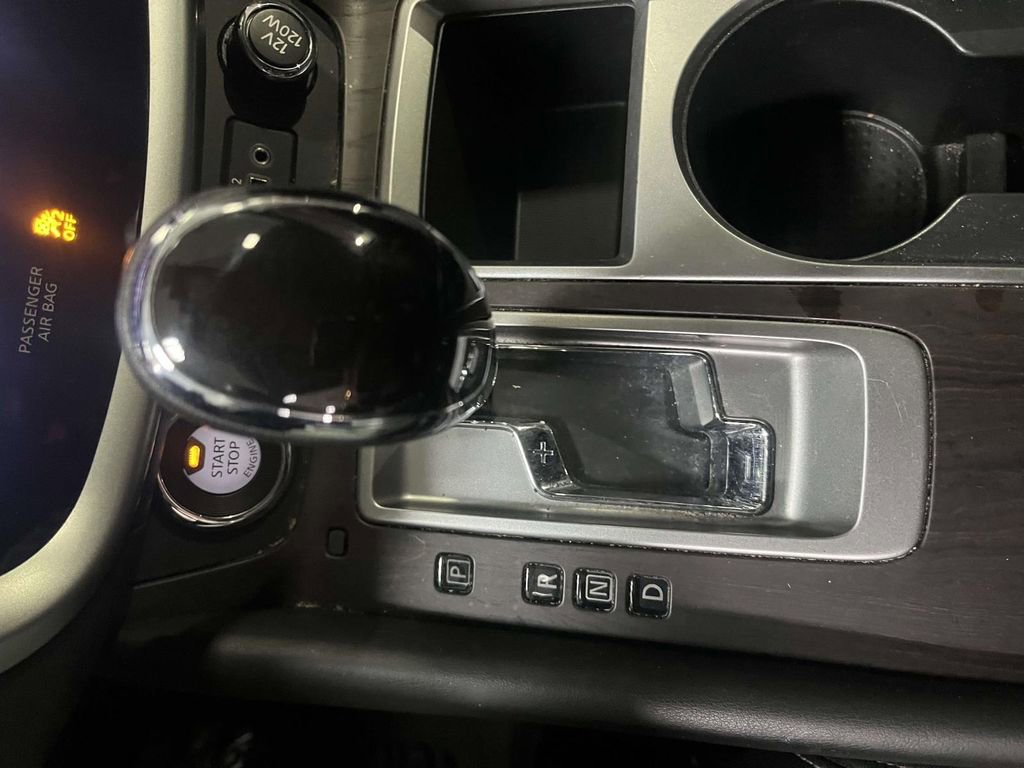 Certified 2023 Nissan Murano Platinum w/ Cargo Package image 21