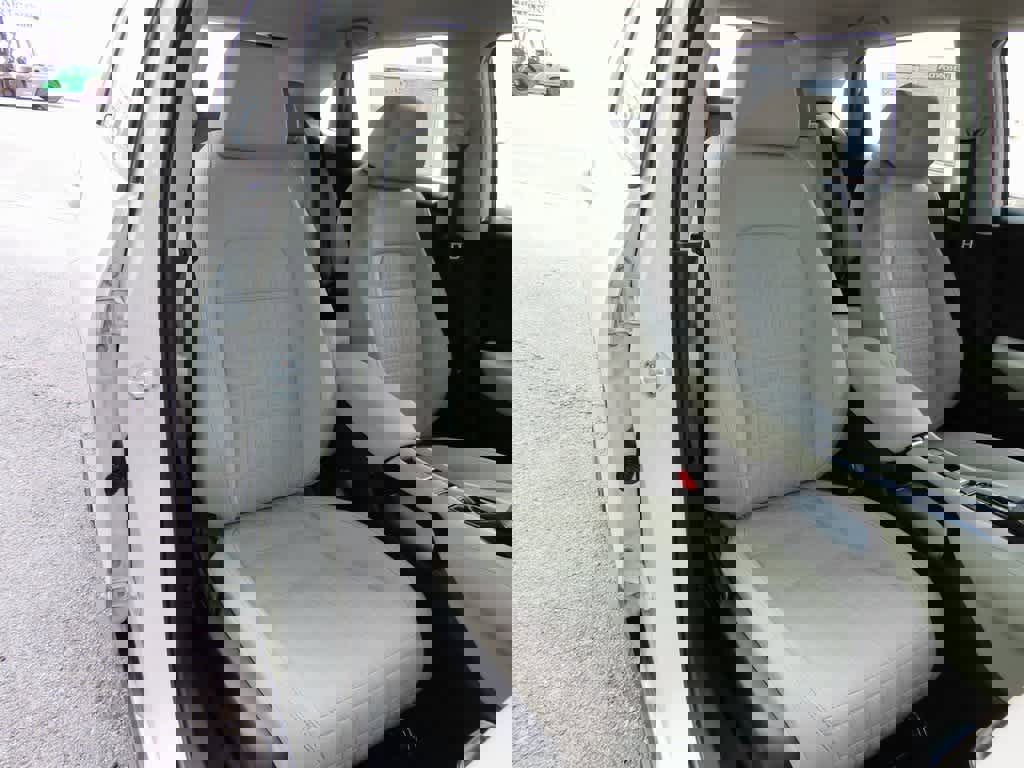 New 2026 Honda HR-V LX image 15