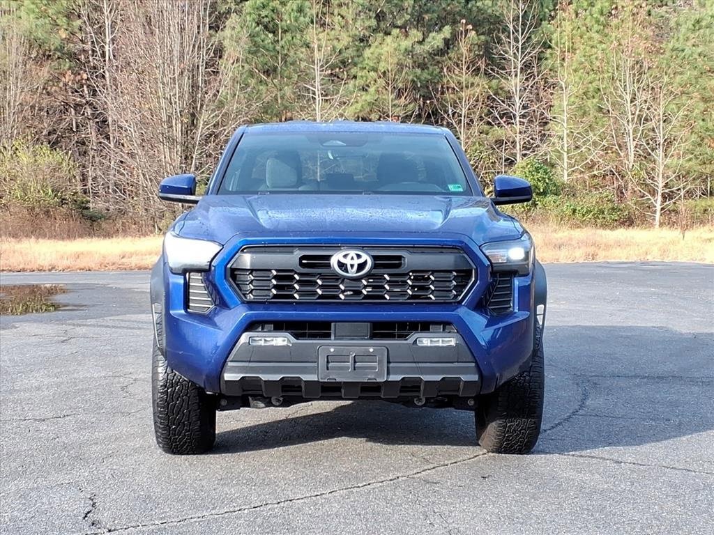 Used 2024 Toyota Tacoma TRD Off-Road image 6