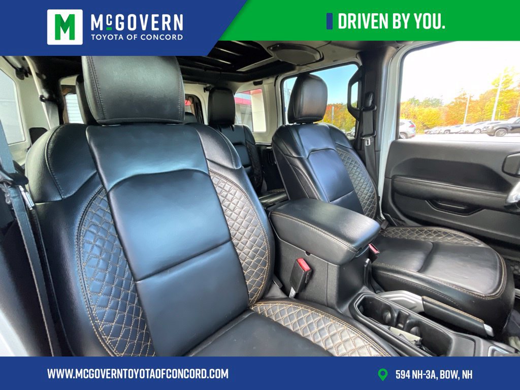 Used 2021 Jeep Wrangler Unlimited Sahara AWD/4WD image 29