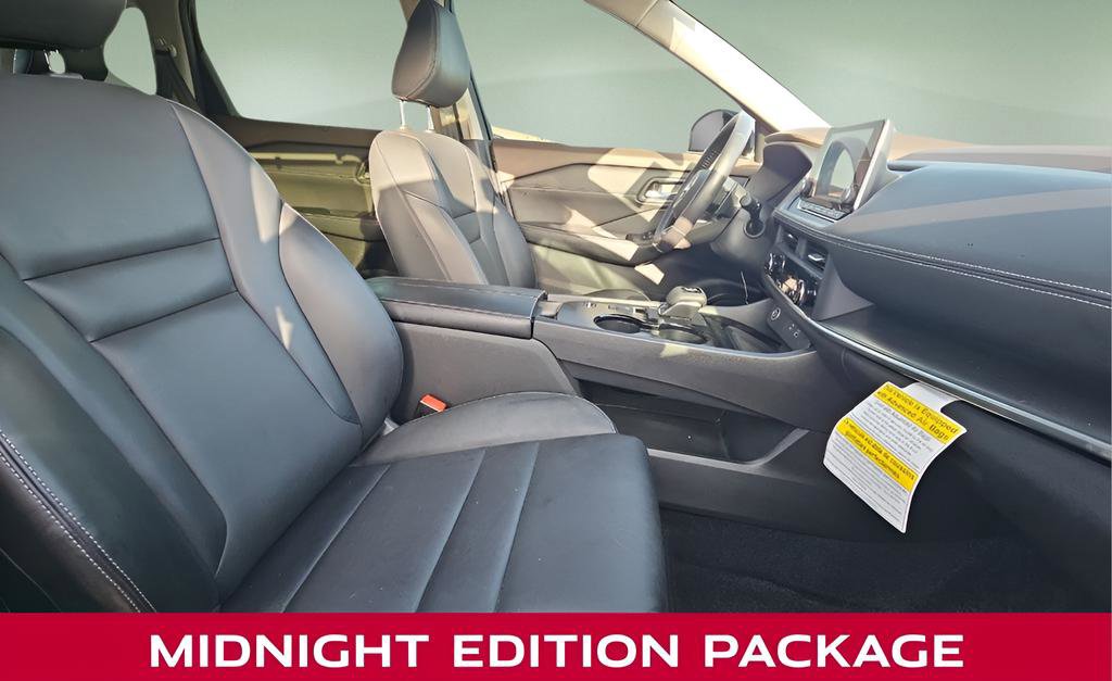 Certified 2023 Nissan Rogue SV w/ SV Premium B Package image 9