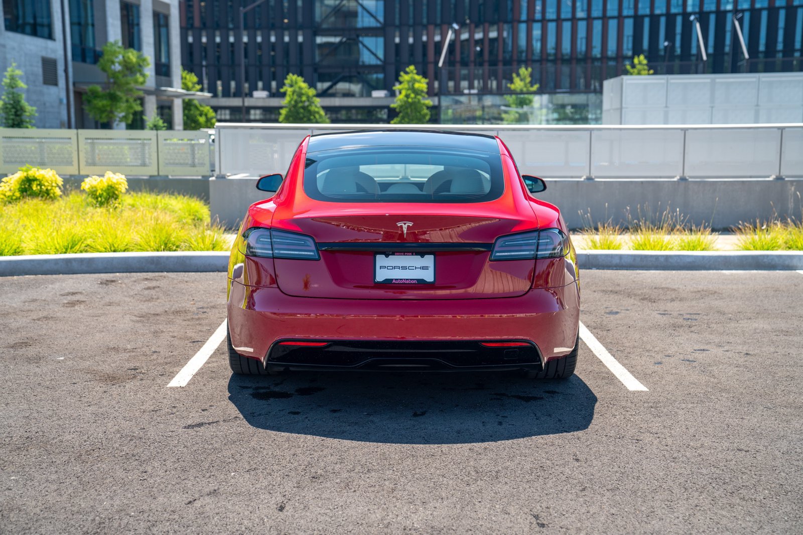 Used 2022 Tesla Model S AWD/4WD image 7