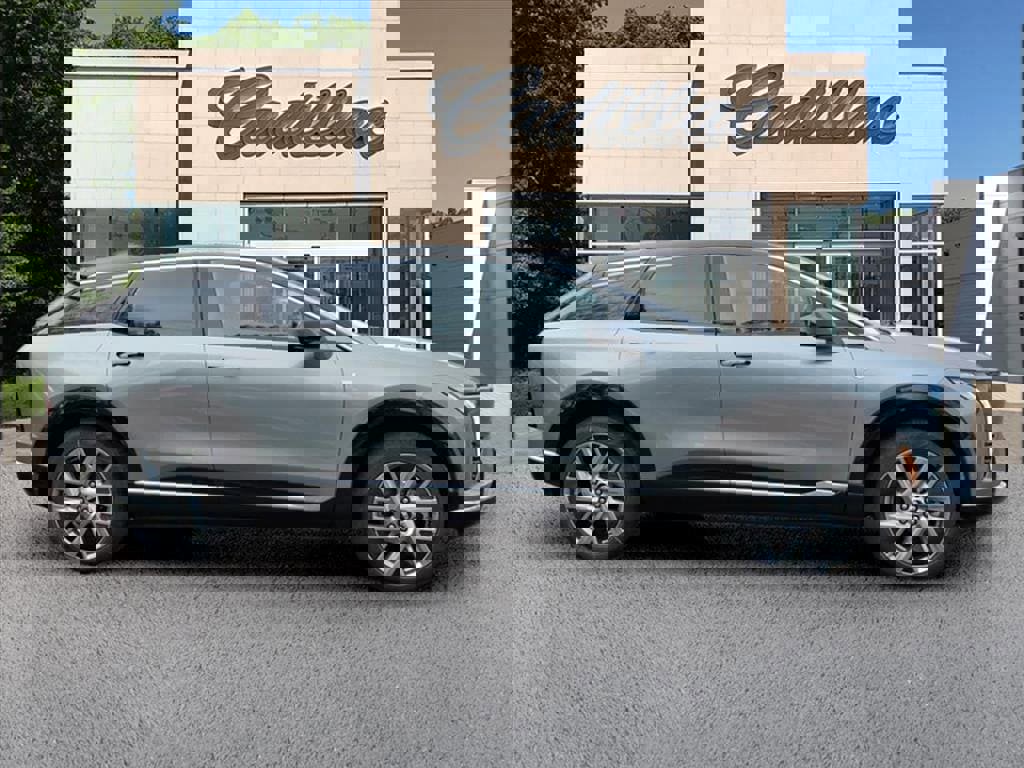 New 2026 Cadillac Optiq Luxury 1 image 6