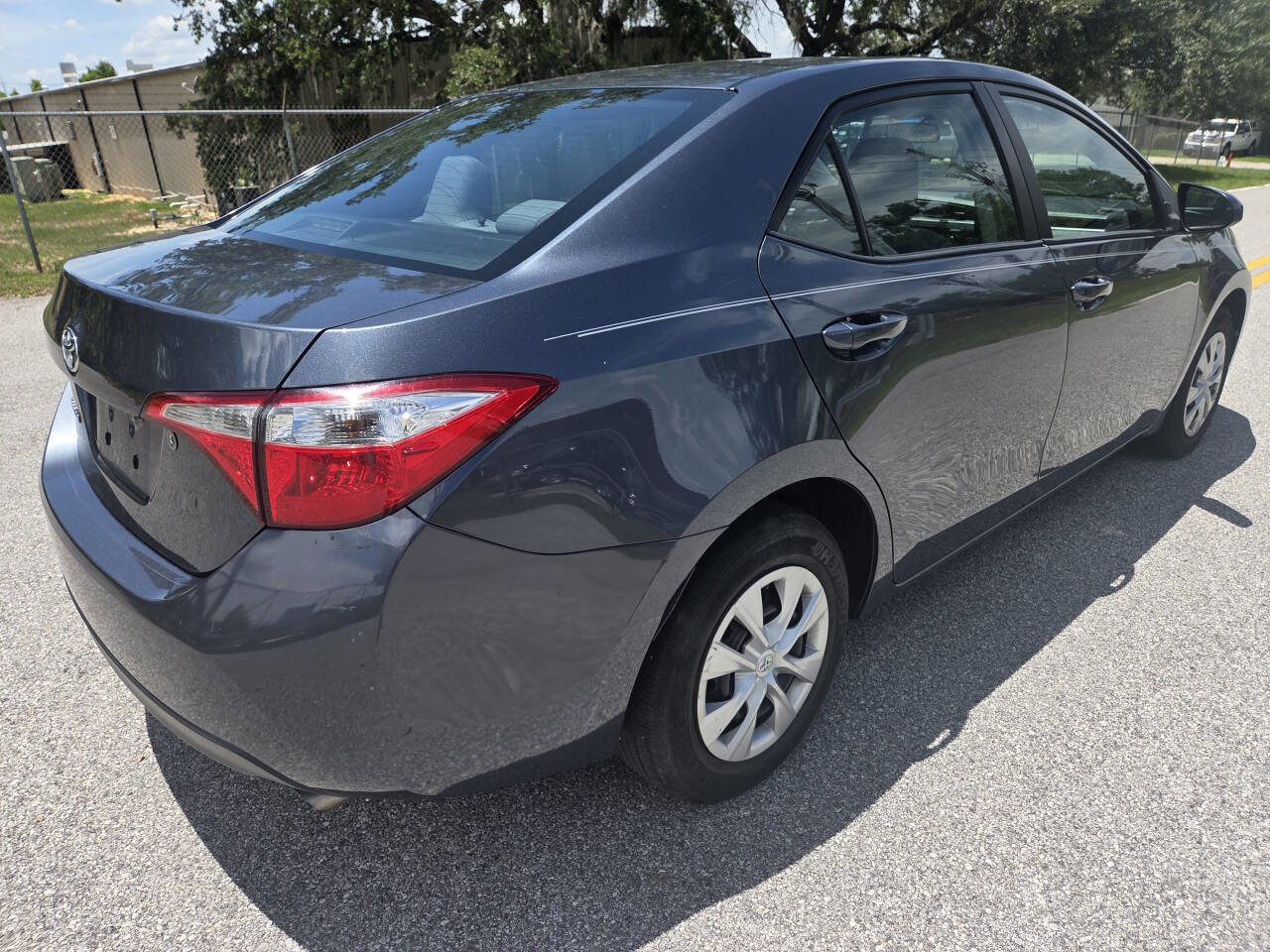 Used 2015 Toyota Corolla L FWD image 6