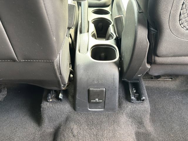 Used 2018 Chevrolet Trax LT w/ LT Convenience Package AWD/4WD image 26