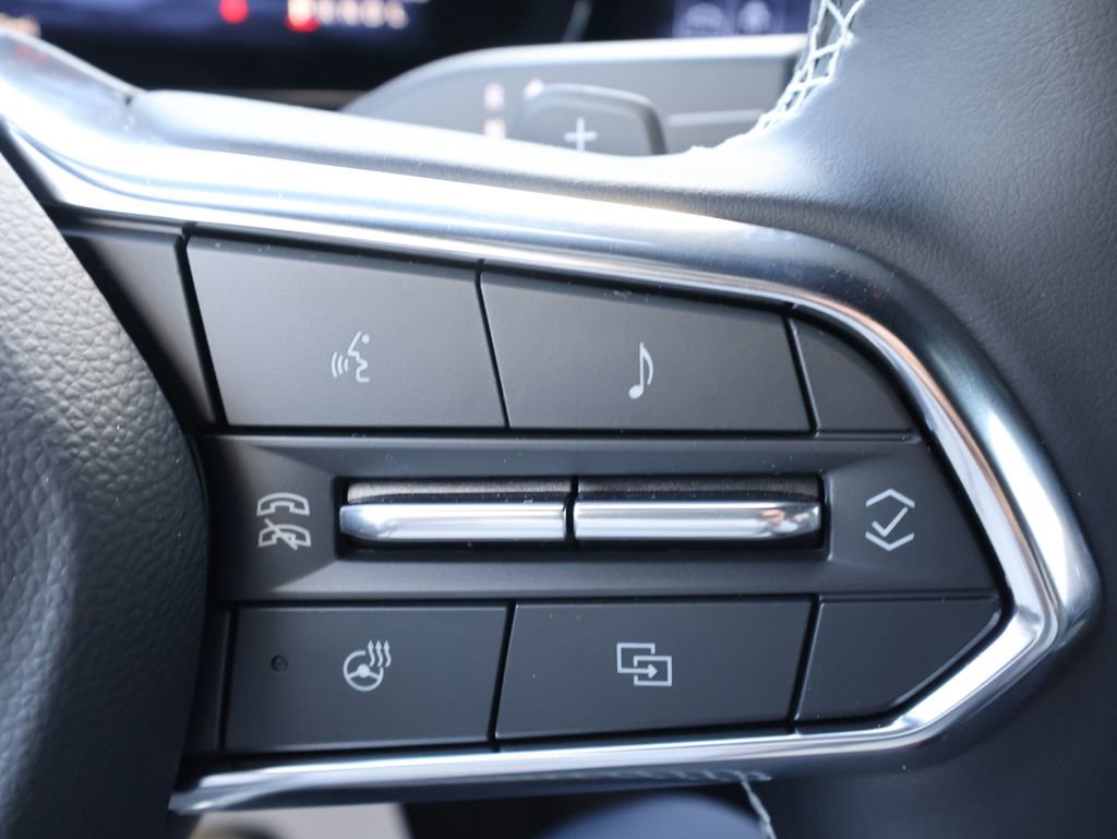 New 2026 Chevrolet Traverse LT w/ Midnight/Sport Edition image 18