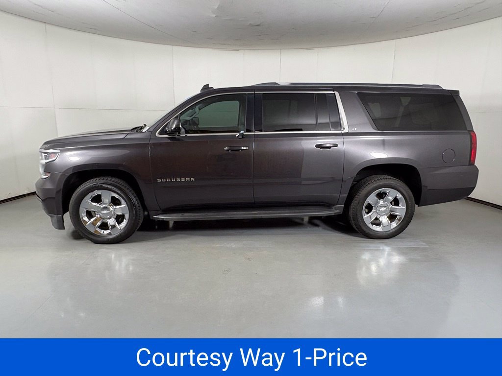 Used 2016 Chevrolet Suburban LT AWD/4WD image 7