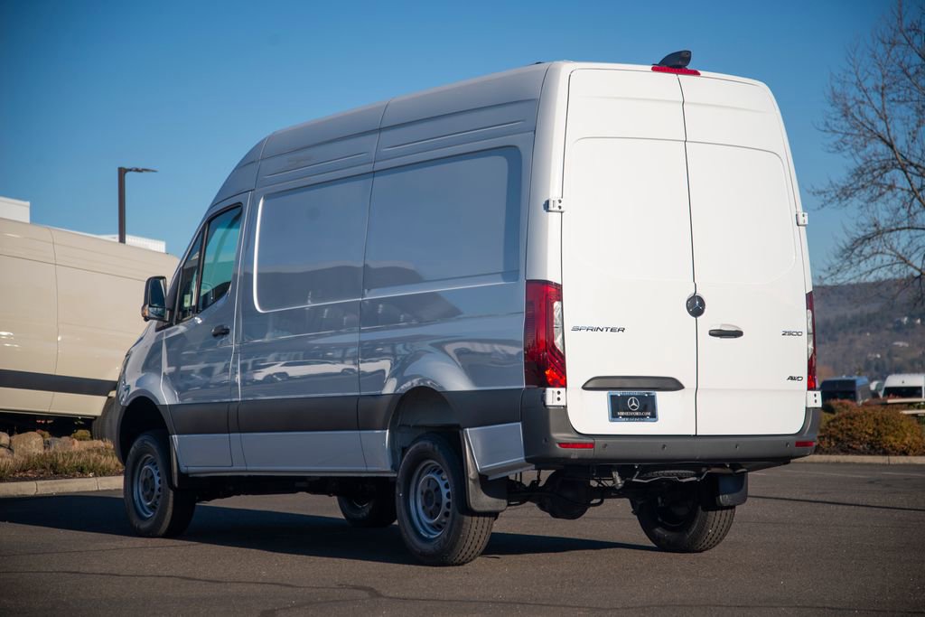 New 2026 Mercedes-Benz Sprinter 144 Cargo image 8