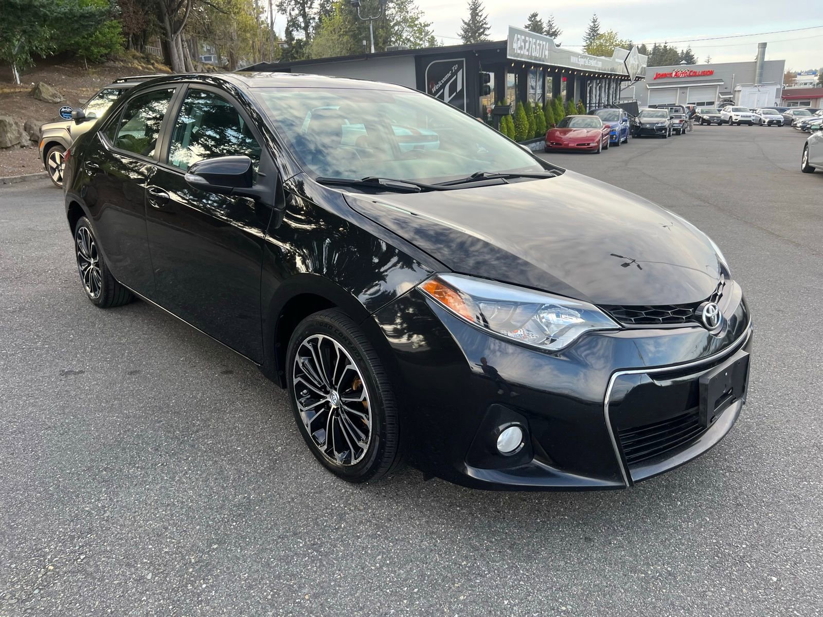 Used 2015 Toyota Corolla S FWD image 8