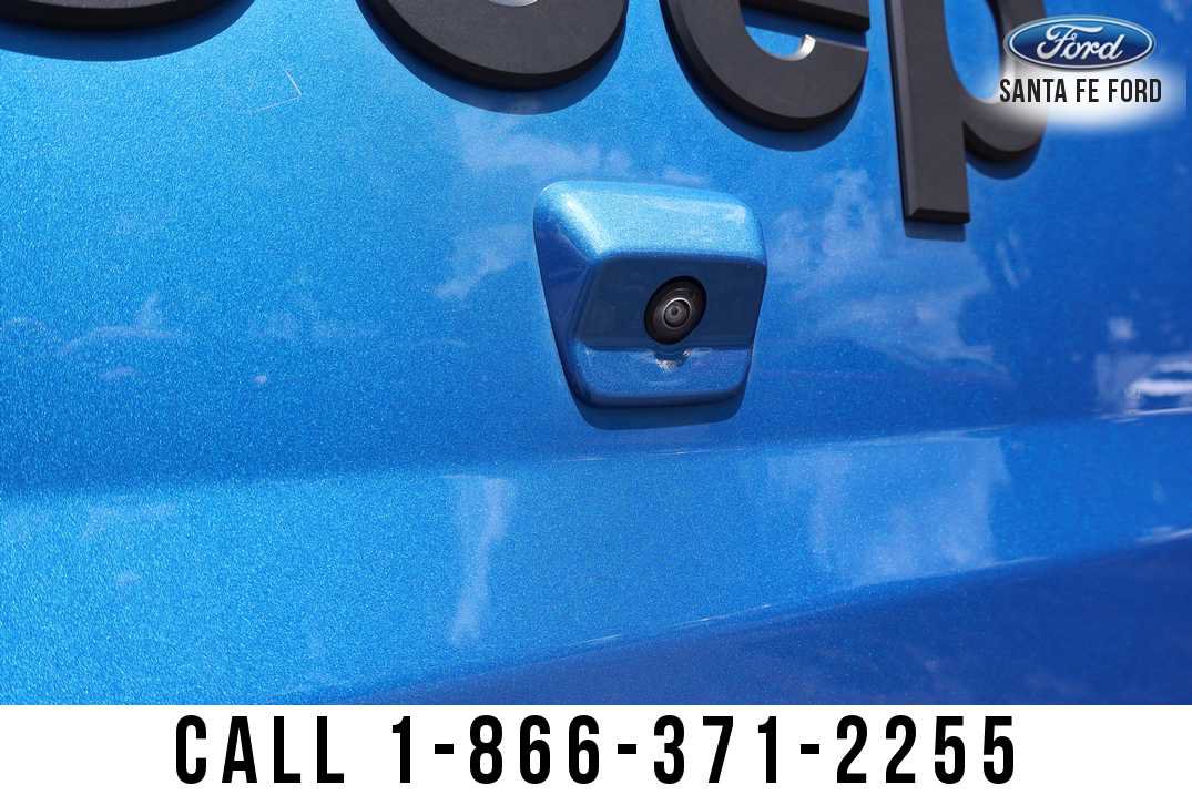 Used 2021 Jeep Gladiator Sport AWD/4WD image 7