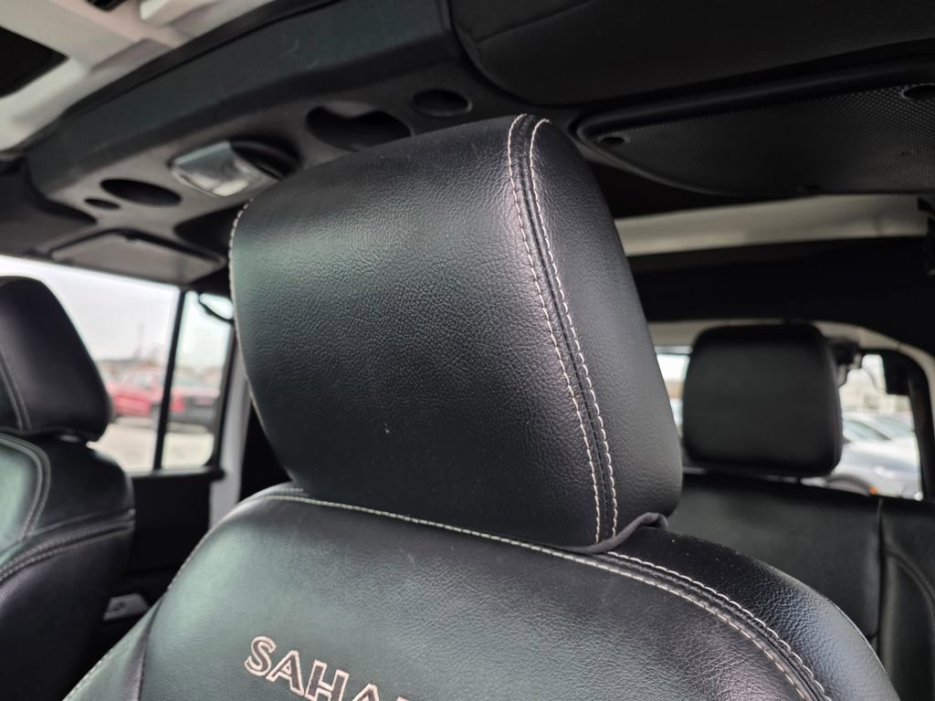 Used 2017 Jeep Wrangler Unlimited Sahara w/ Connectivity Group image 20