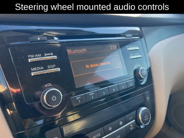 Used 2014 Nissan Rogue SV image 7