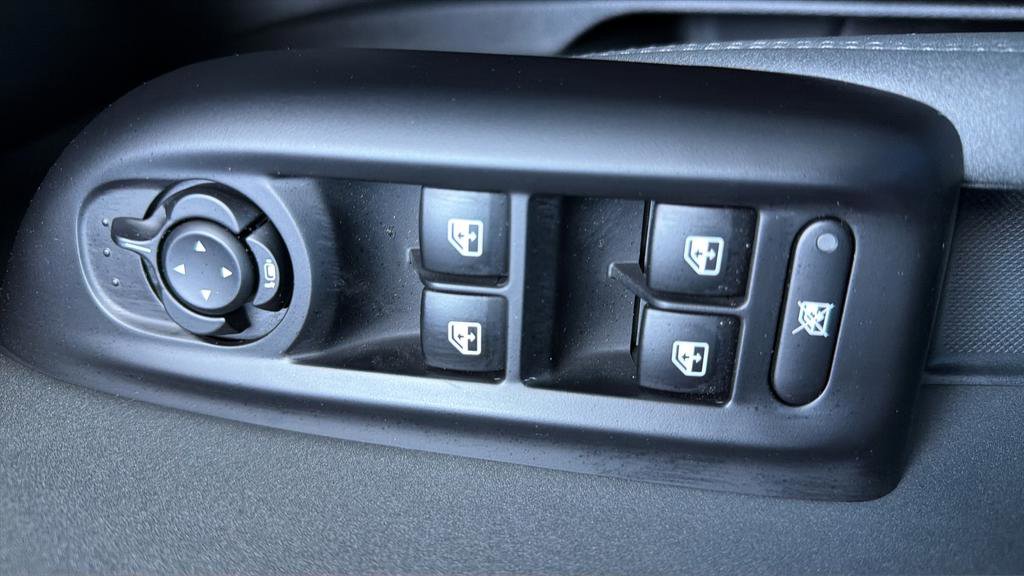 Used 2024 Alfa Romeo Tonale Ti image 24