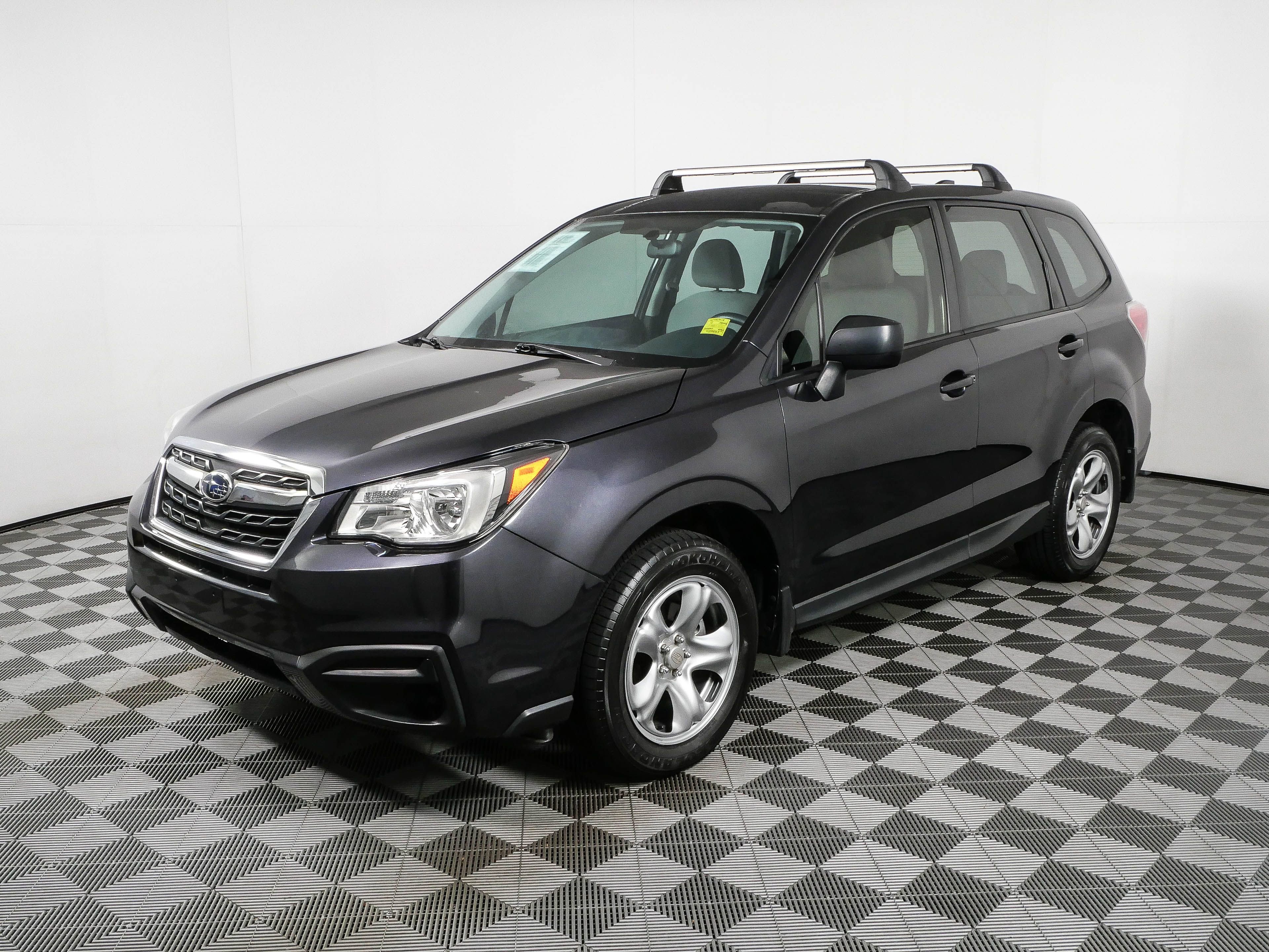 Used 2017 Subaru Forester 2.5i AWD/4WD image 22