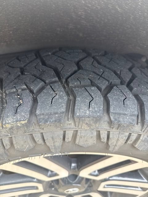 Used 2017 Toyota 4Runner Limited AWD/4WD image 19