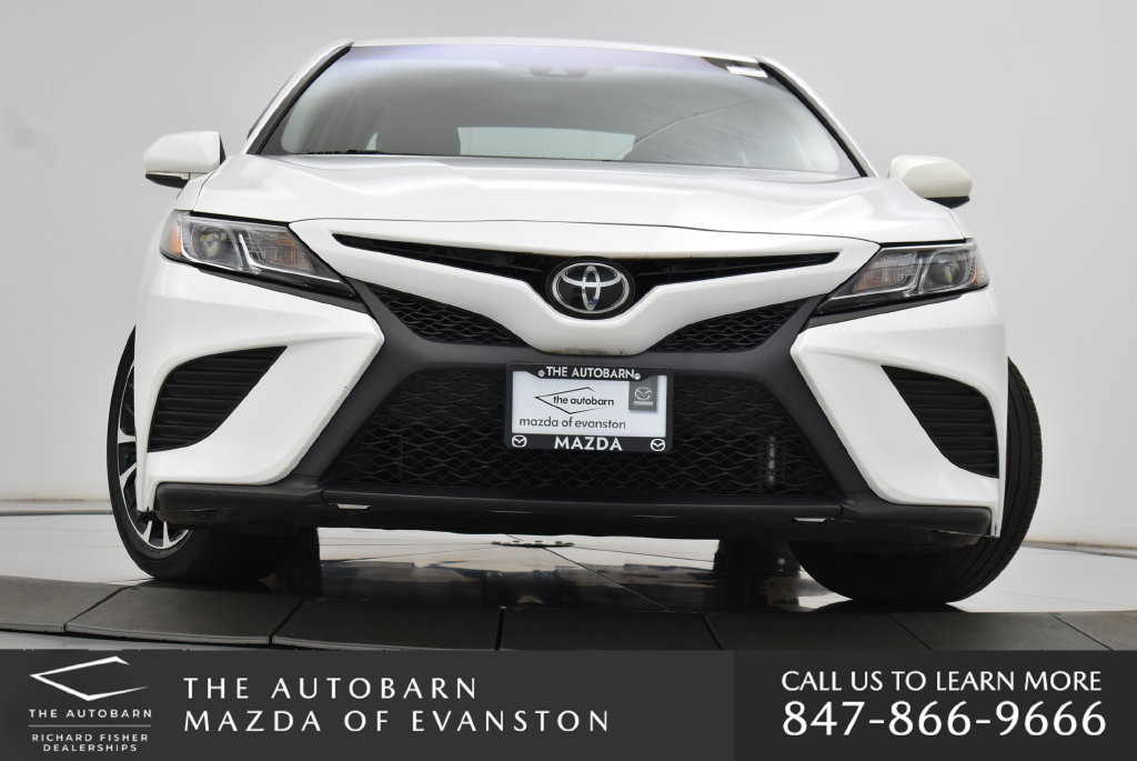 Used 2018 Toyota Camry SE FWD image 5