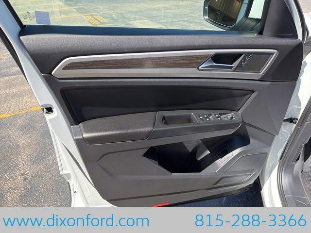 Used 2018 Volkswagen Atlas SE AWD/4WD image 24