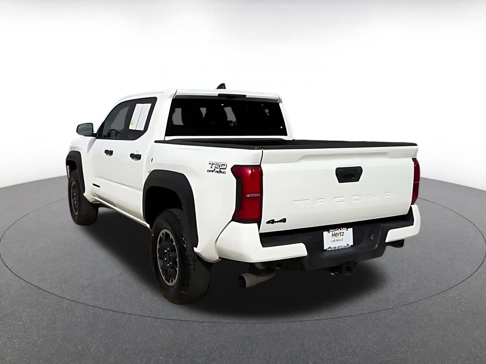 Used 2025 Toyota Tacoma TRD Off-Road image 11