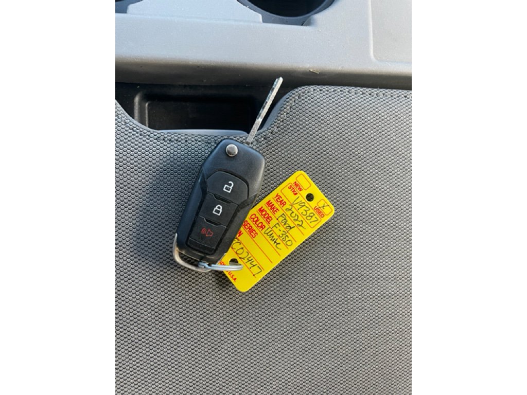 Used 2022 Ford F350 XLT w/ XLT Value Package image 32