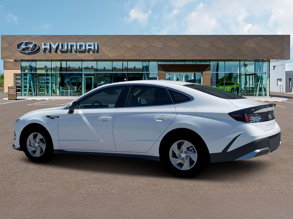 New 2026 Hyundai Sonata SE FWD image 4