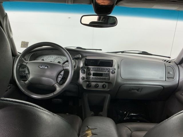 Used 2004 Ford Explorer Sport Trac XLS AWD/4WD image 21
