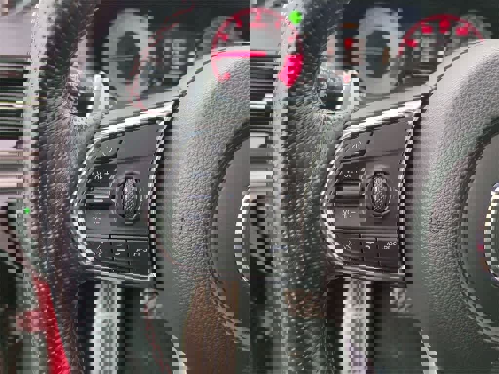 Used 2023 Acura RDX A-Spec image 16