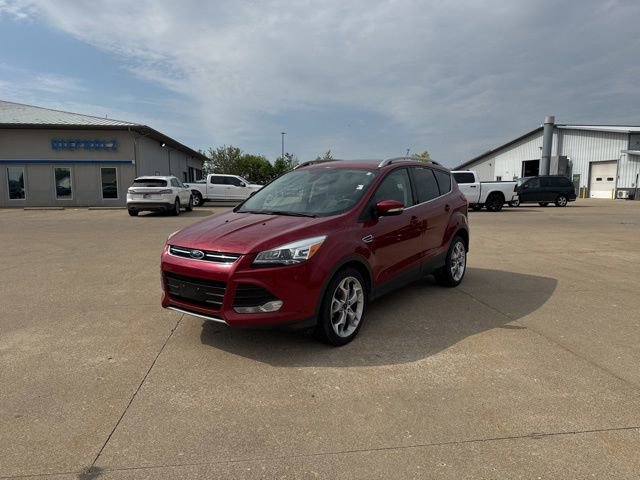 Used 2016 Ford Escape Titanium w/ Equipment Group 301A FWD image 3