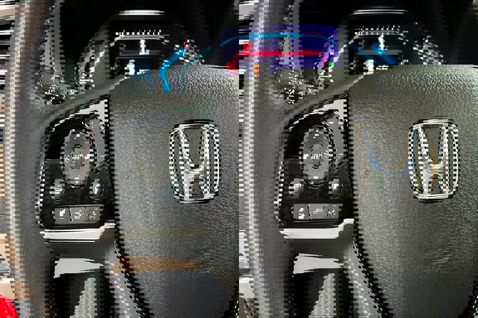 Certified 2023 Honda Odyssey Touring image 24