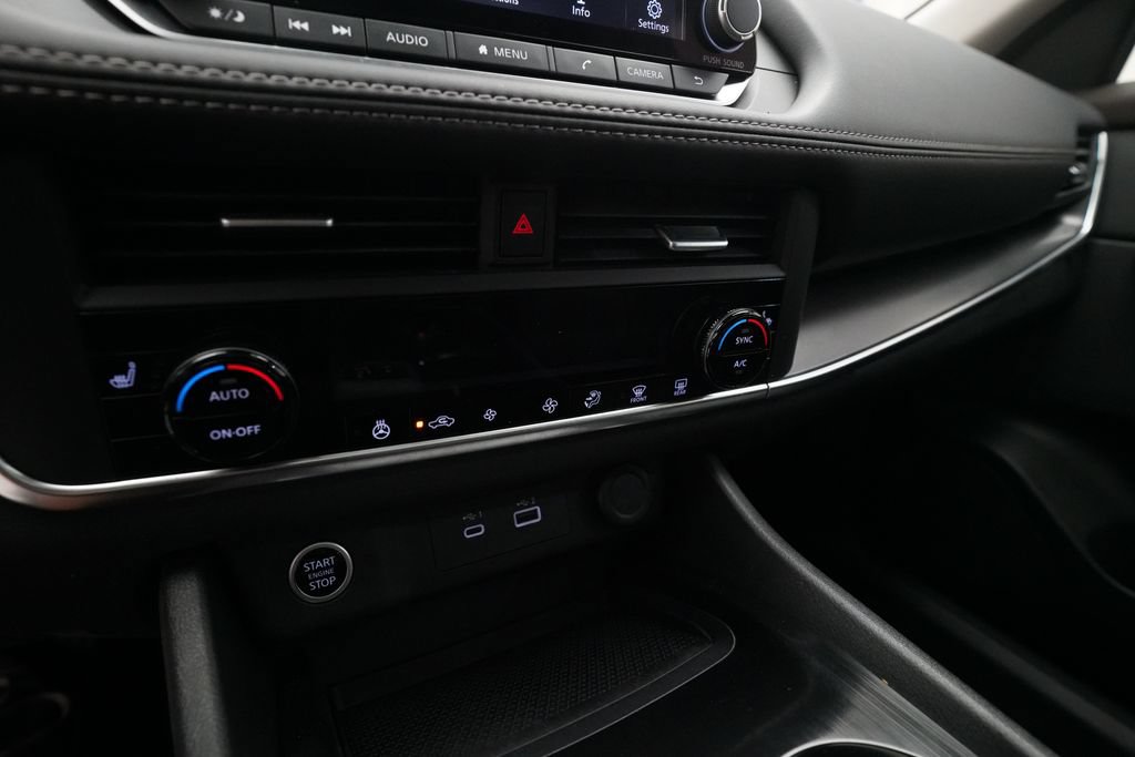 Certified 2023 Nissan Rogue SV w/ SV Premium B Package AWD/4WD image 21