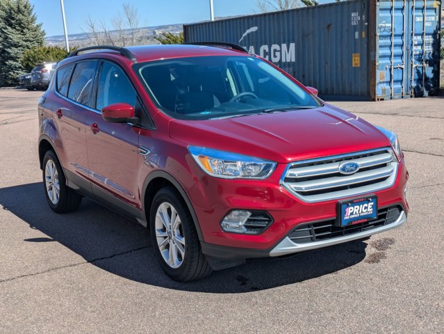 Used 2018 Ford Escape SE image 3