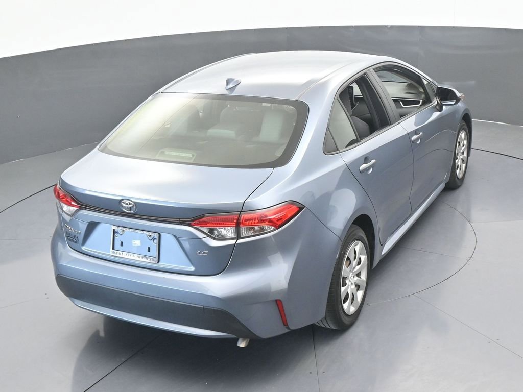 Used 2021 Toyota Corolla LE image 42